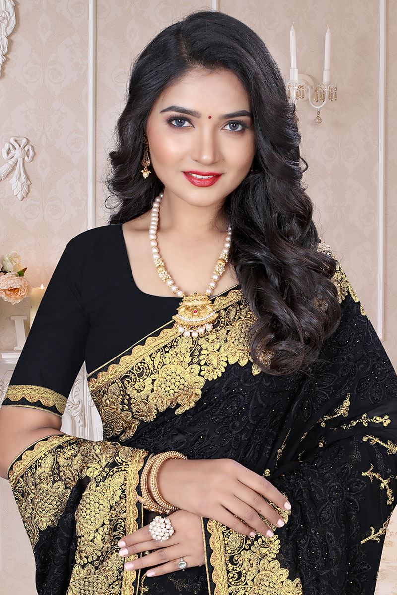 Black Saree Trend From Deepika to Malaika Bwood divas stunning black  sarees  Fashion Trends  Hindustan Times