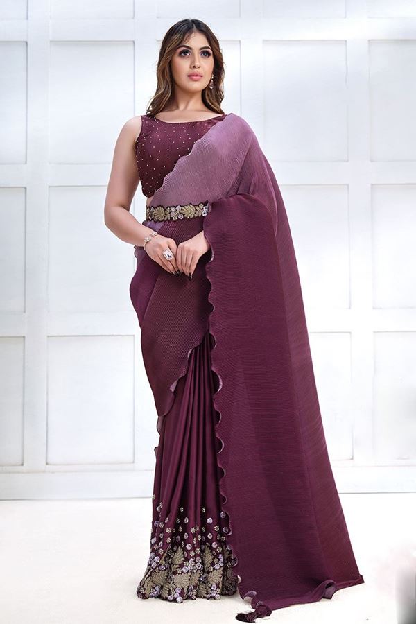 Picture of Trendy Designer Saree for Party and Sangeet 