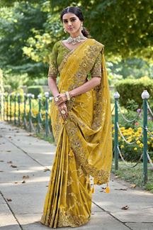 Picture of Outstanding Pure Silk Designer Saree for Wedding and Engagement 