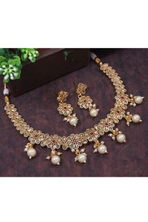 Picture of Pretty White Designer Choker Necklace Set for a Party and Sangeet