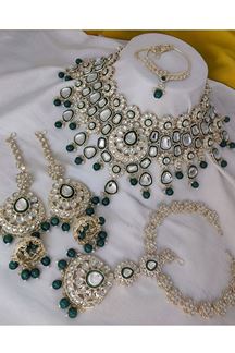 Picture of Marvelous Green Bridal Designer Necklace Set for a Mehendi and Wedding