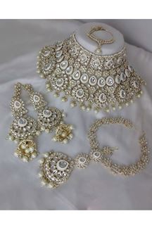 Picture of Lovely White Bridal Designer Necklace Set for an Engagement and Party