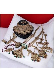 Picture of Ethnic Multi Designer Bridal Necklace Set for a Wedding and Reception