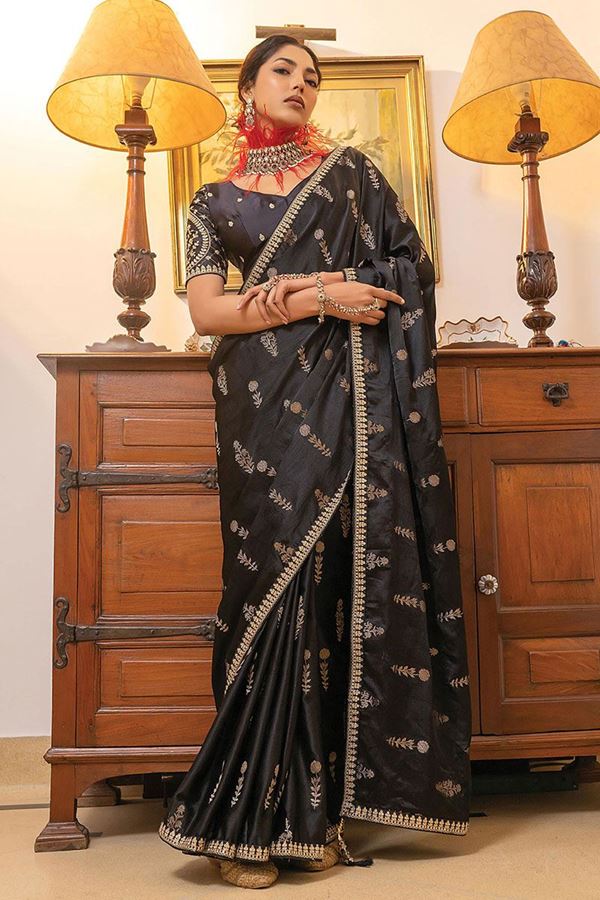 Picture of Enticing Black Designer Saree for Party