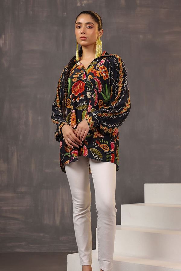 Picture of Delightful Black Floral Printed Designer Short Top for Casual Wear