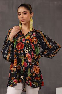 Picture of Delightful Black Floral Printed Designer Short Top for Casual Wear