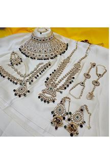 Picture of Glamorous Multi Designer Wedding Necklace Set for Wedding and Reception