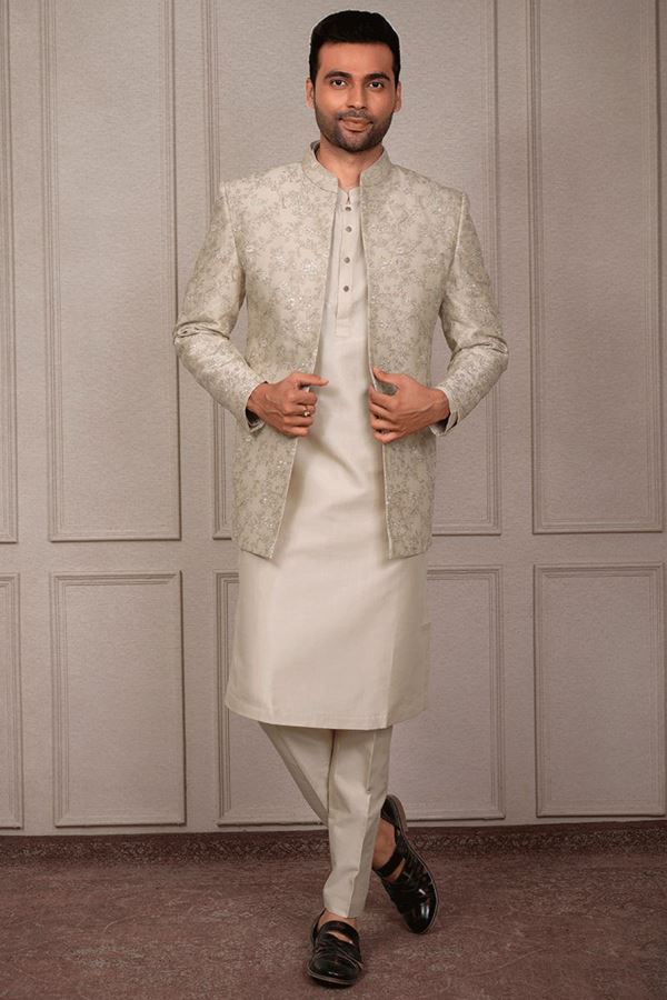 Picture of Classy Cream Designer 3-Piece Men’s Suit for Party, Engagement, and Reception