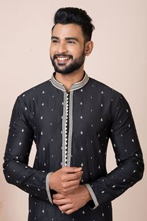 Picture of Dashing Black Designer Kurta Pyjama Set for Party