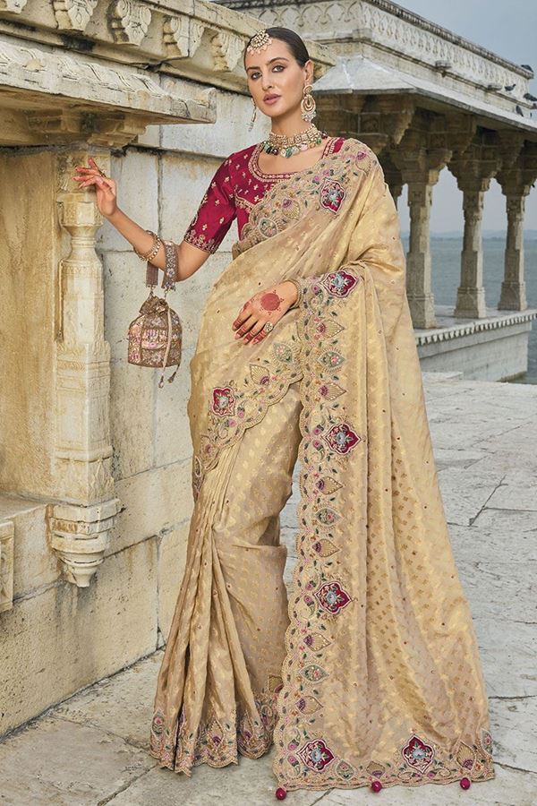 Picture of Aesthetic Pure Kanjivaram Silk Saree for Wedding, Engagement and Reception